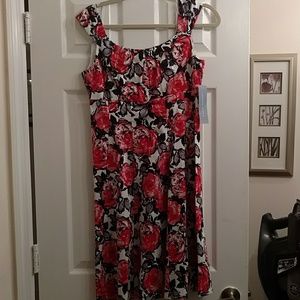 London Times sun dress. Size 8. Never worn